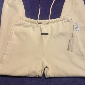 Fear of God Essential sweatpants (no matching sweatshirt)